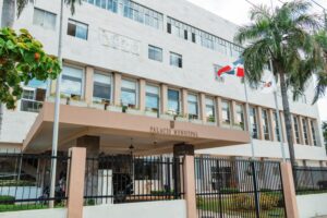 Autoridades extienden hasta el viernes apertura al tránsito vehicular en avenida de la Salud y cierre de la Independencia