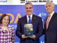 Luis Abinader, primer presidente dominicano en recibir premio Chairman’s Award for Leadership in the Americas por su liderazgo en la región