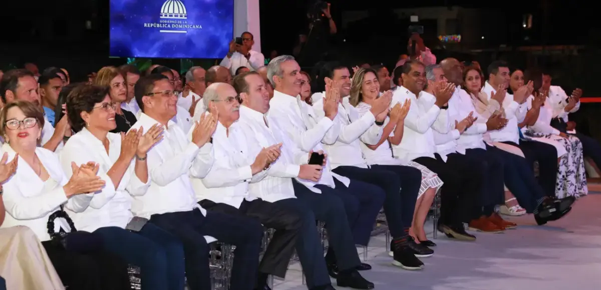 Presidente Luis Abinader lleva Orquesta Filarmónica a Mao