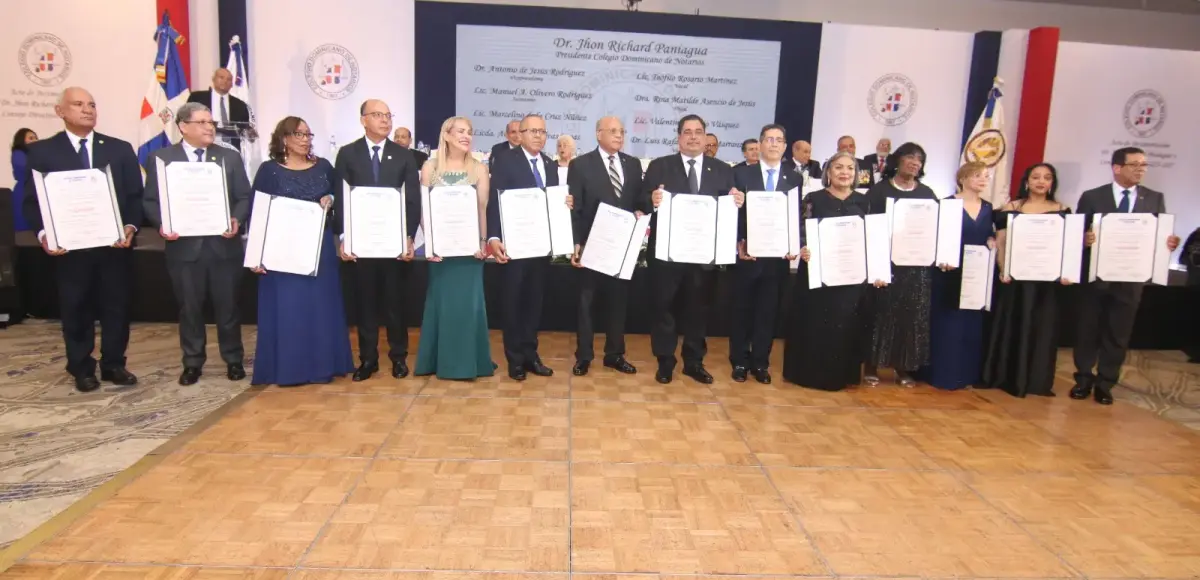 Nuevo presidente del Colegio de Notarios asume con compromiso y visión transformadora