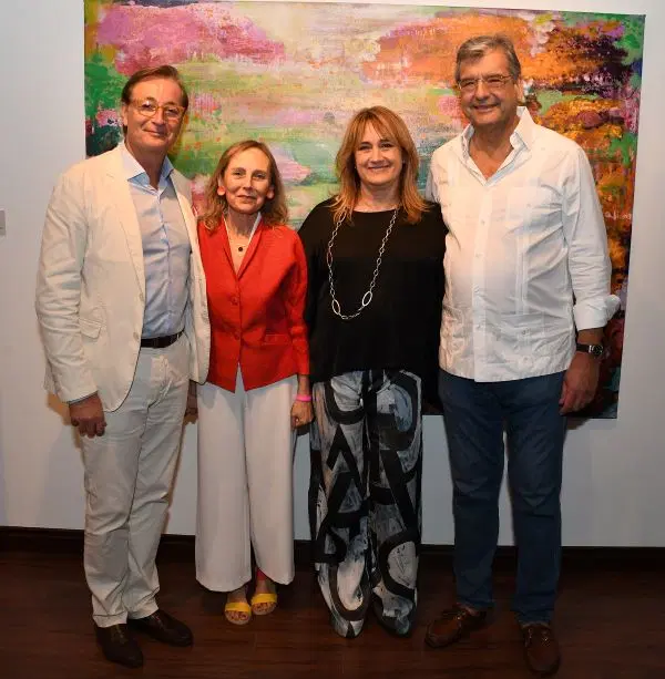 Club Hemingway acoge la exposición "La celebración de la mirada" del pintor español Pere de Ribot