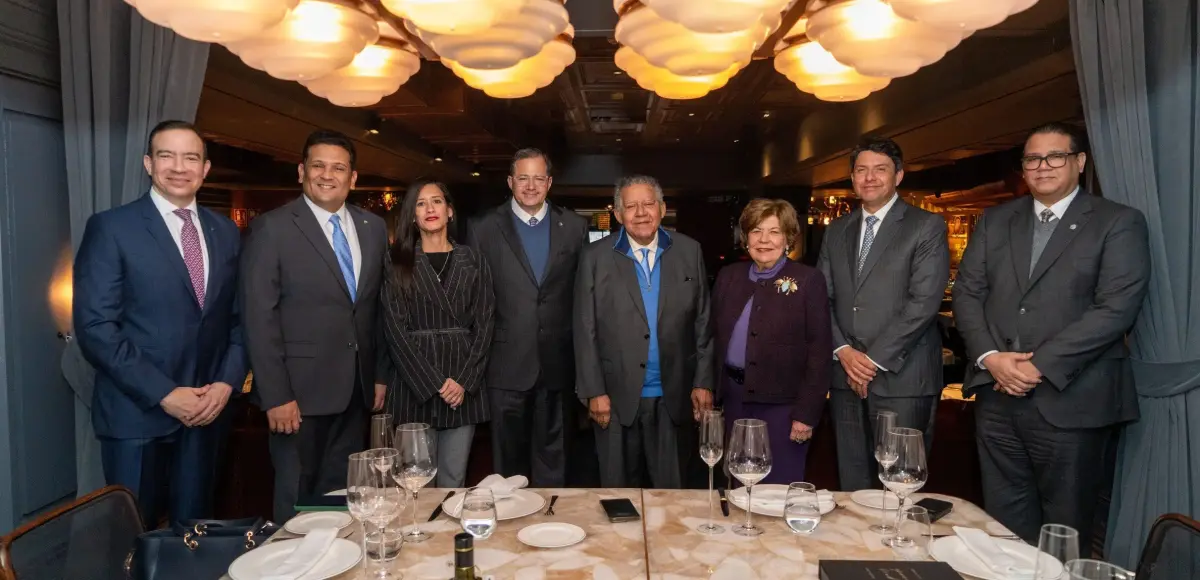 BHD destaca logros del embajador Juan Bolívar Díaz