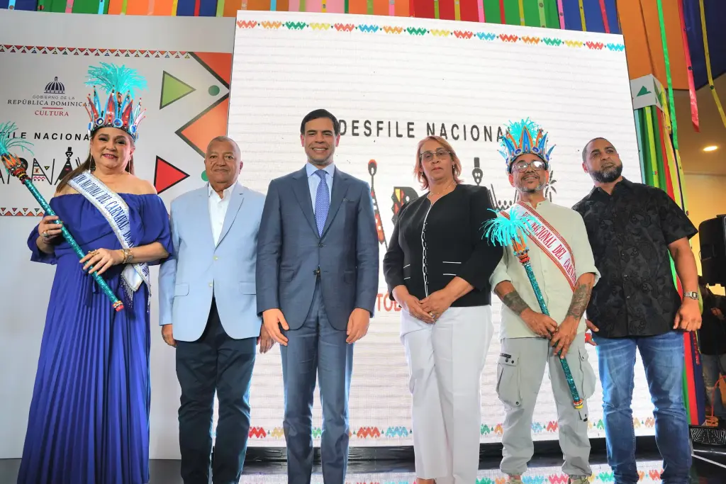 Ministro de Cultura anuncia desfile de Carnaval