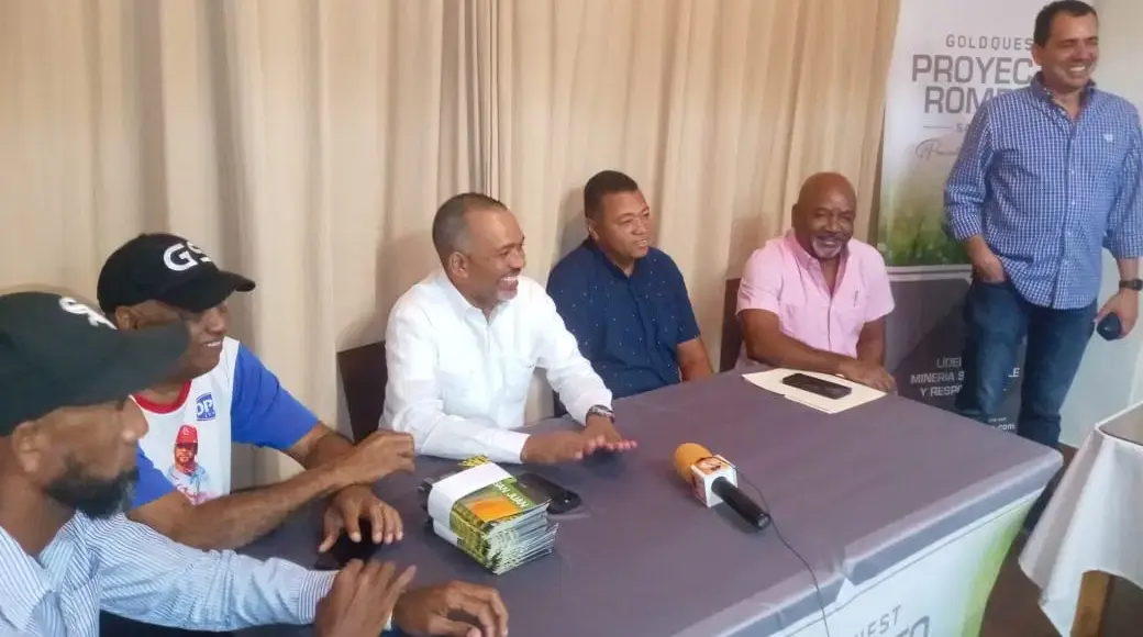 GoldQuest y Liga Campesina de Beisbol firman acuerdo