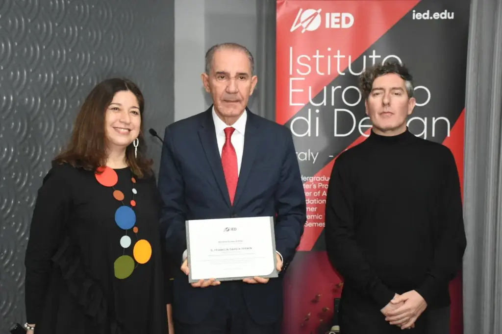 Instituto Europeo di Design reconoce aportes de Franklin García Fermín