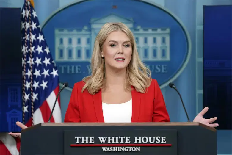 Trump tensa la relación con la prensa