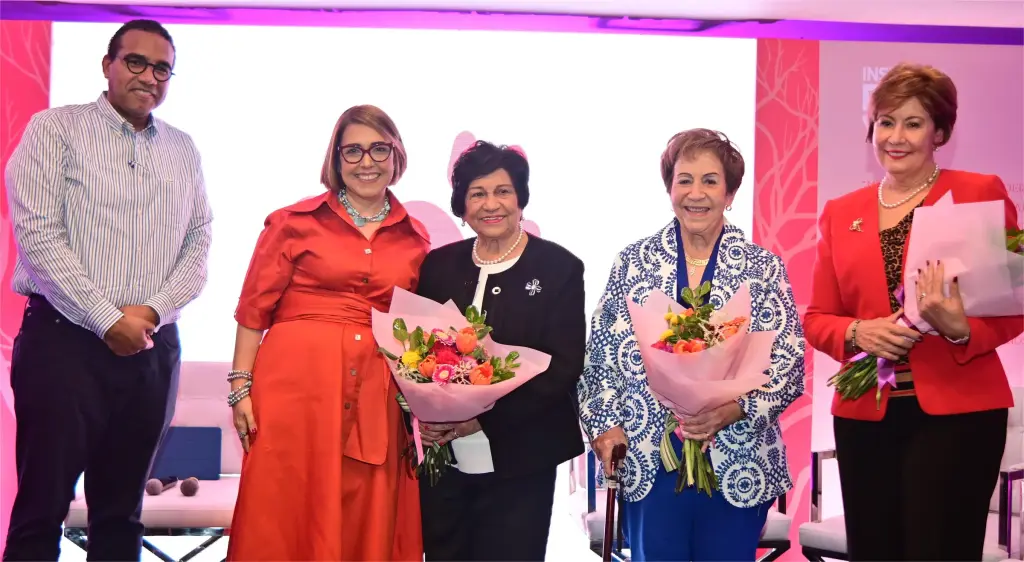 Instituto 512 pone a circular "Mujeres por la Educación Dominicana"