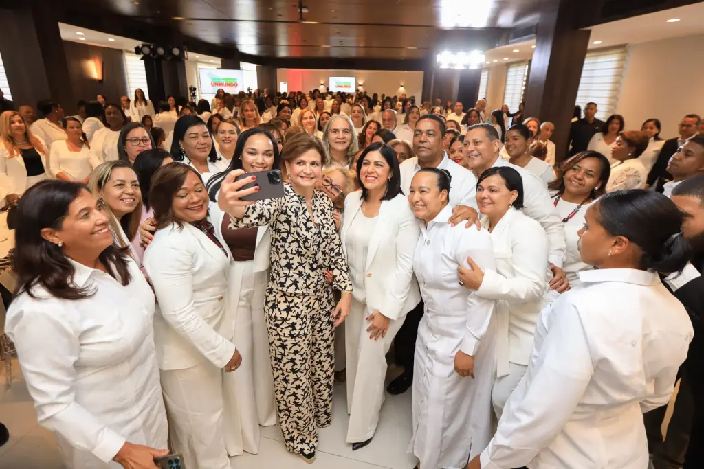 Vicepresidenta Raquel Peña resalta importancia de un futuro más justo y equitativo