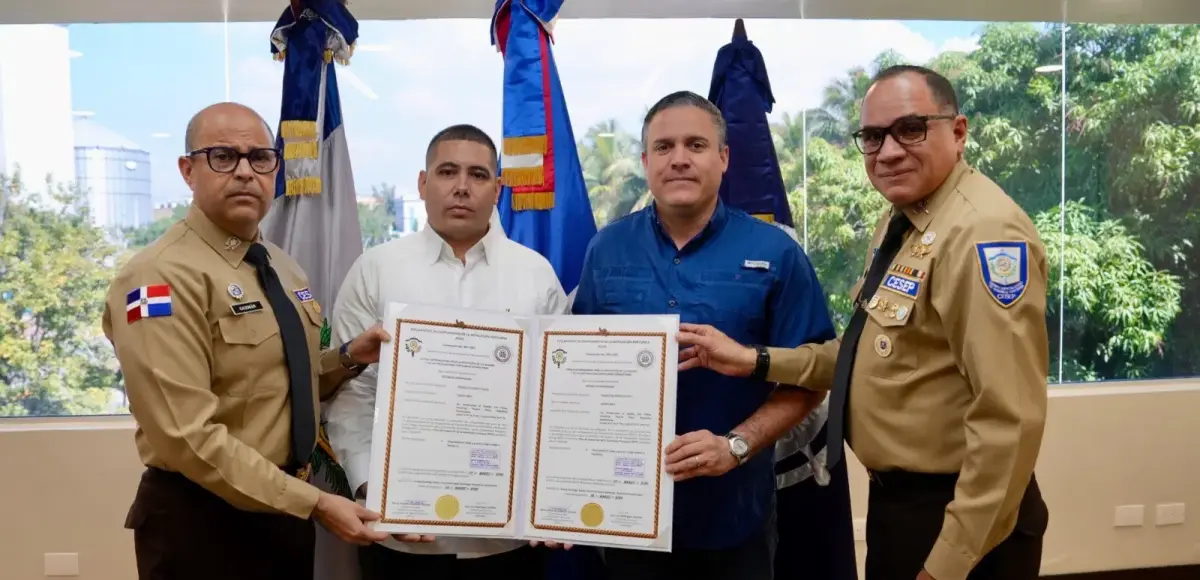 APORDOM y CESEP recertifican puerto de Puerto Plata