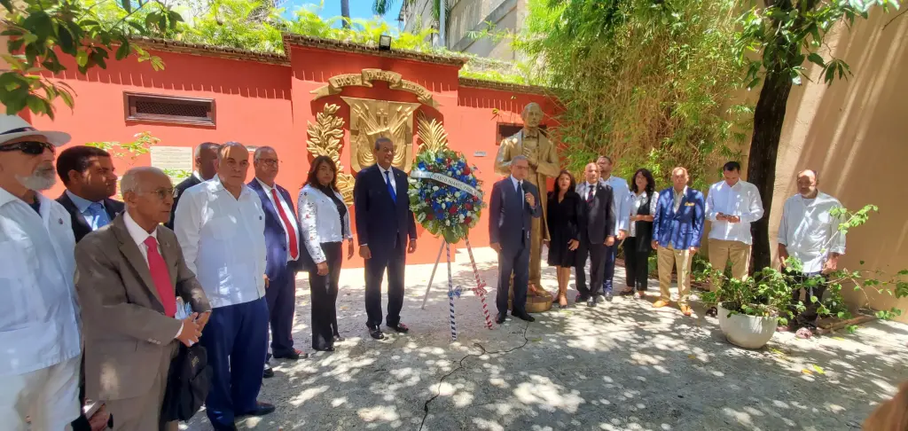 Instituto Duartiano destituye su nuevo presidente Rodríguez Grullón
