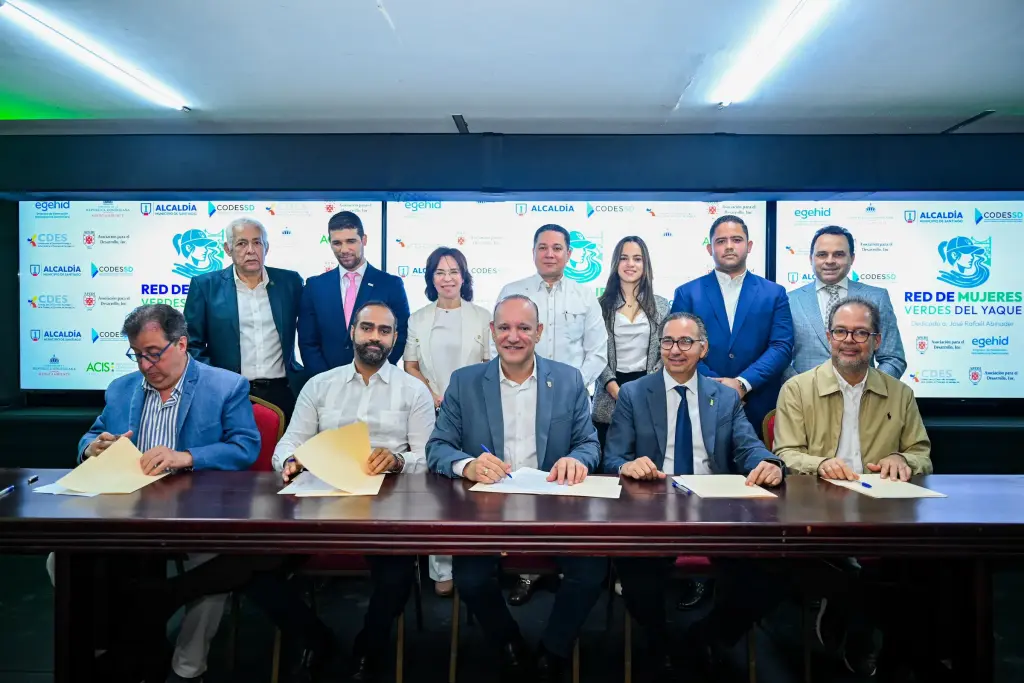 Alcaldía de Santiago, CODESSD, ACIS, APEDI y CDES inician plan de rescate del Yaque del Norte