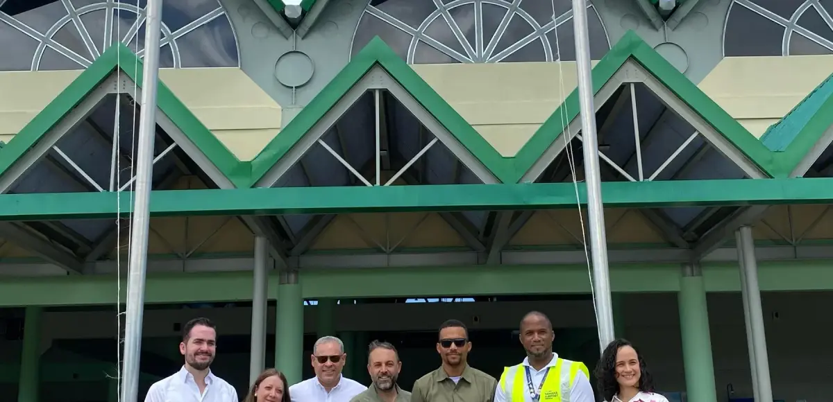 Fundación Eco-Bahía y AERODOM firman acuerdo de cooperación