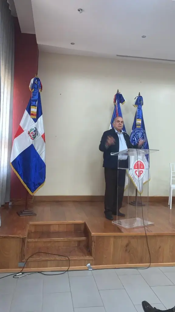Pelegrin afirma que todos los líderes de RD saben que Haití es un Estado fallido