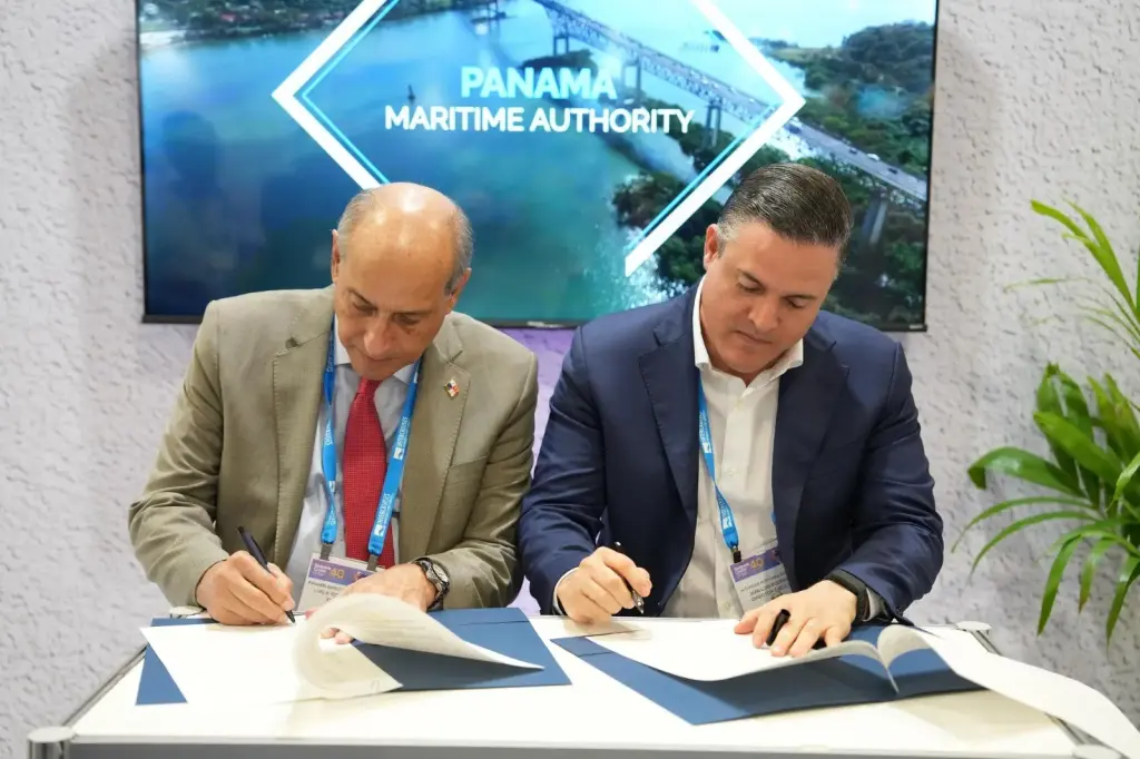 APORDOM renueva acuerdos con la Autoridad Portuaria de Curaçao
