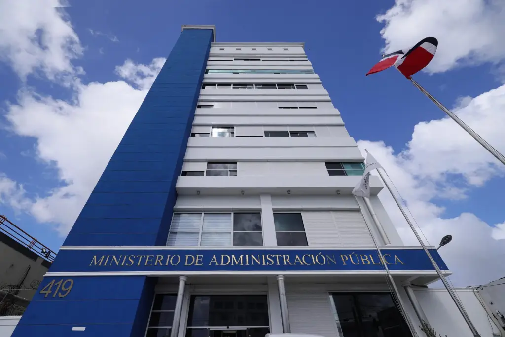 MAP ordena adoptar medidas administrativas especiales en provincias en alerta amarilla y verde