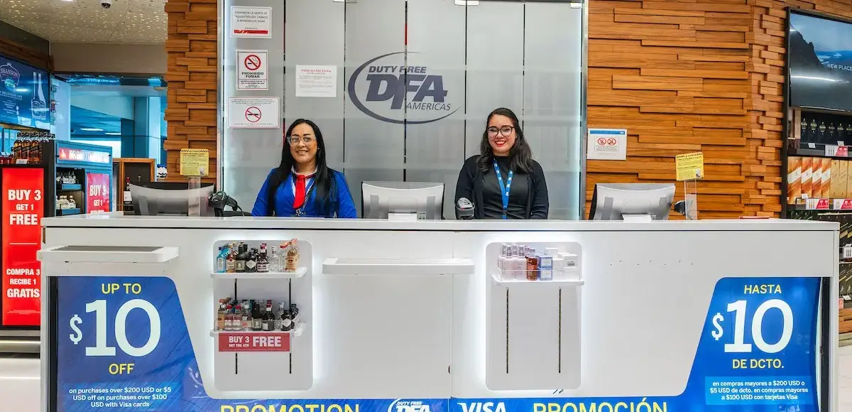 Visa y DFA renuevan acuerdo y expanden beneficios a nuevos centros Duty Free