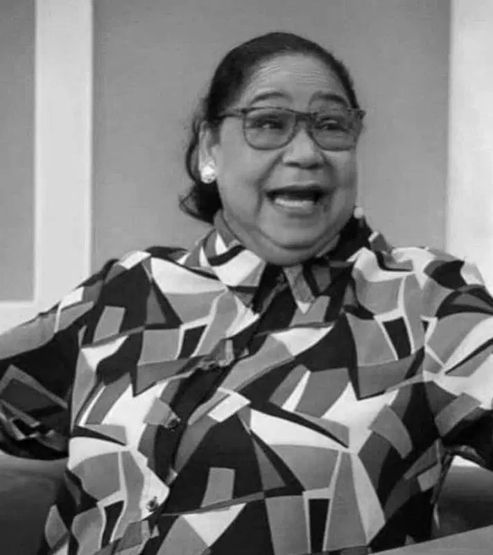 Sepultan a Angelita Curiel “La Mulatona”