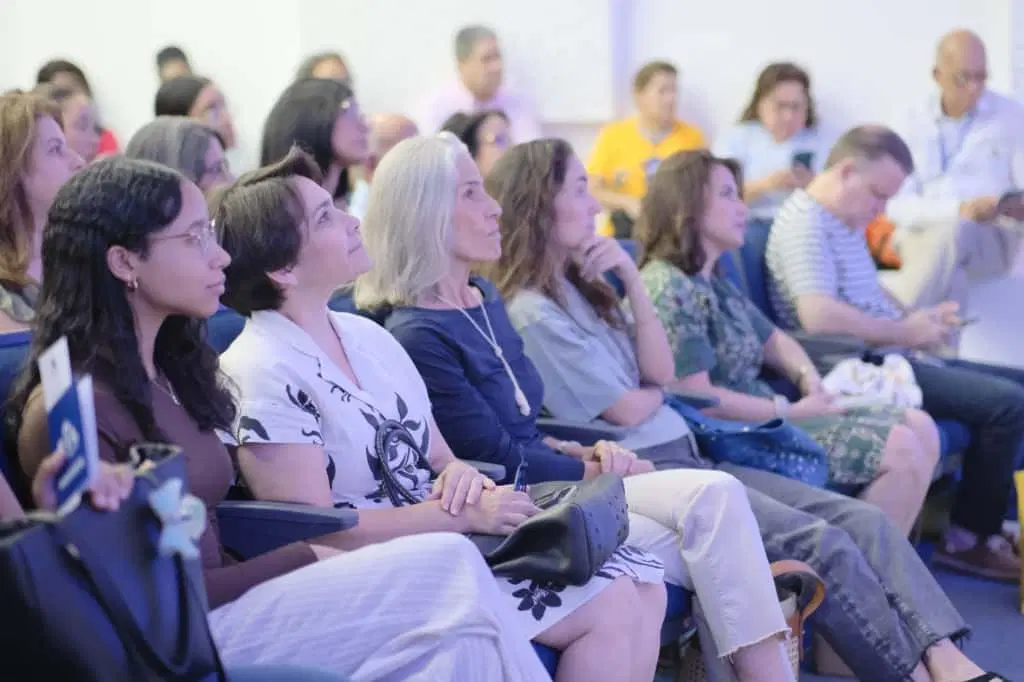 ISFODOSU presente en Feria Internacional del Libro 2025