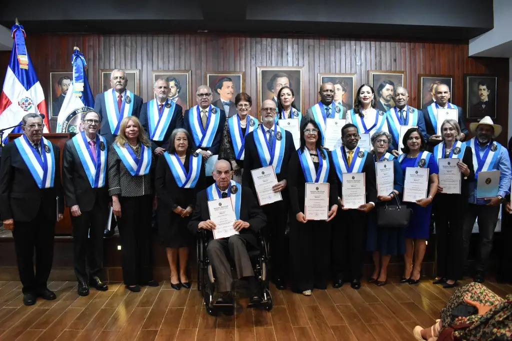 Instituto Duartiano juramenta a 23 nuevos miembros de honor