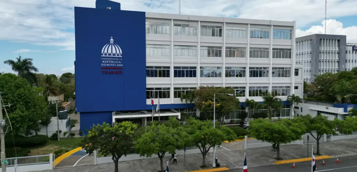 Ministerio de Trabajo pospone Jornada de empleo por la tormenta Melissa