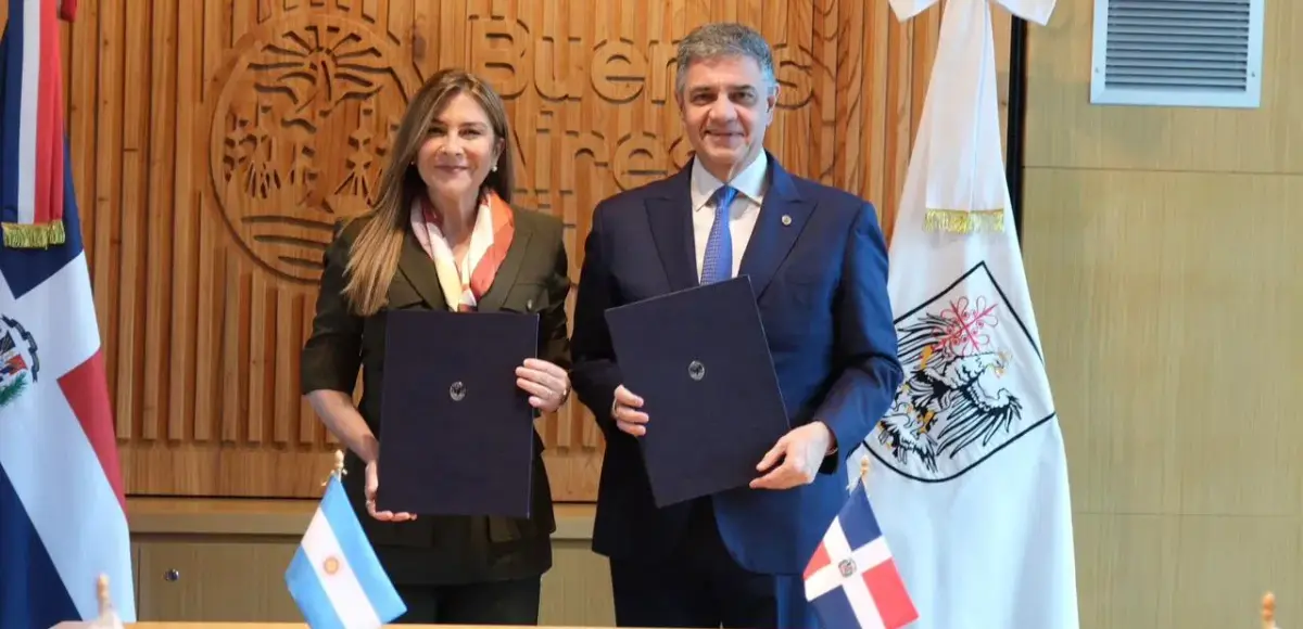 Carolina Mejía y Jorge Macri firman convenio de cooperación entre Santo Domingo y Buenos Aires