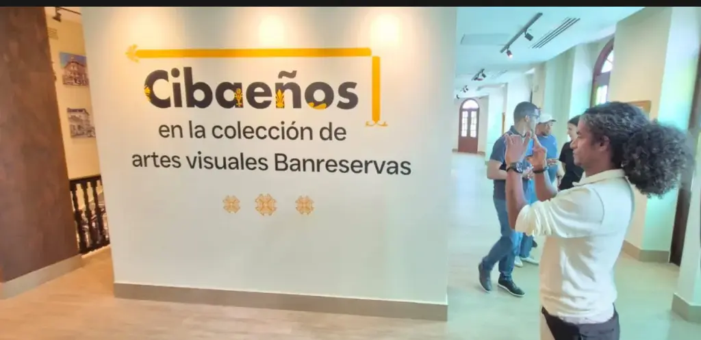 Centro Cultural Banreservas de Santiago muestra exposiciones y obra fotográfica de Domingo Bautista