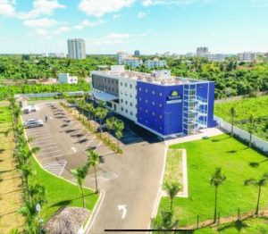 El grupo De Valle anuncia inicio de operaciones del hotel Days Inn by Wyndham Juan Dolio 