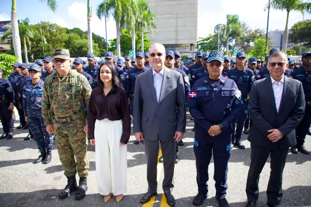 Presidente Abinader pone en marcha “Navidad con Garantía de Paz 2.0” con despliegue de cerca de 28,000 agentes