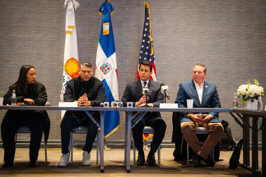 Turismo y Arajet anuncian tercera ruta diaria a Nueva York de la aerolínea