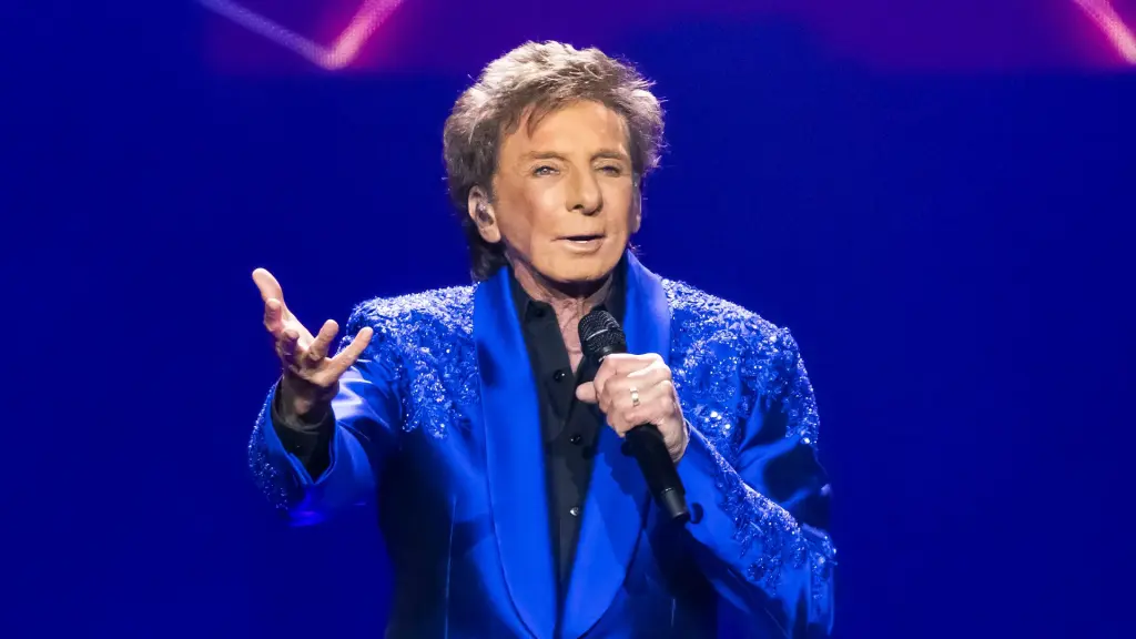 Barry Manilow reveló que padece de cáncer de pulmón