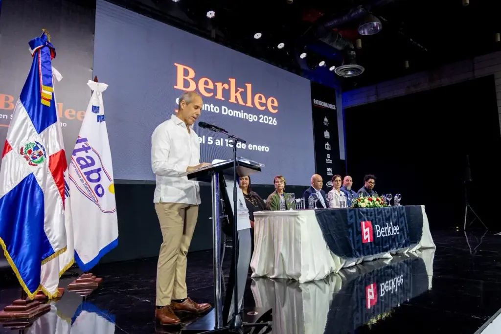 Fundación AES Dominicana y EGE ITABO cierran ciclo de educación musical con Berklee