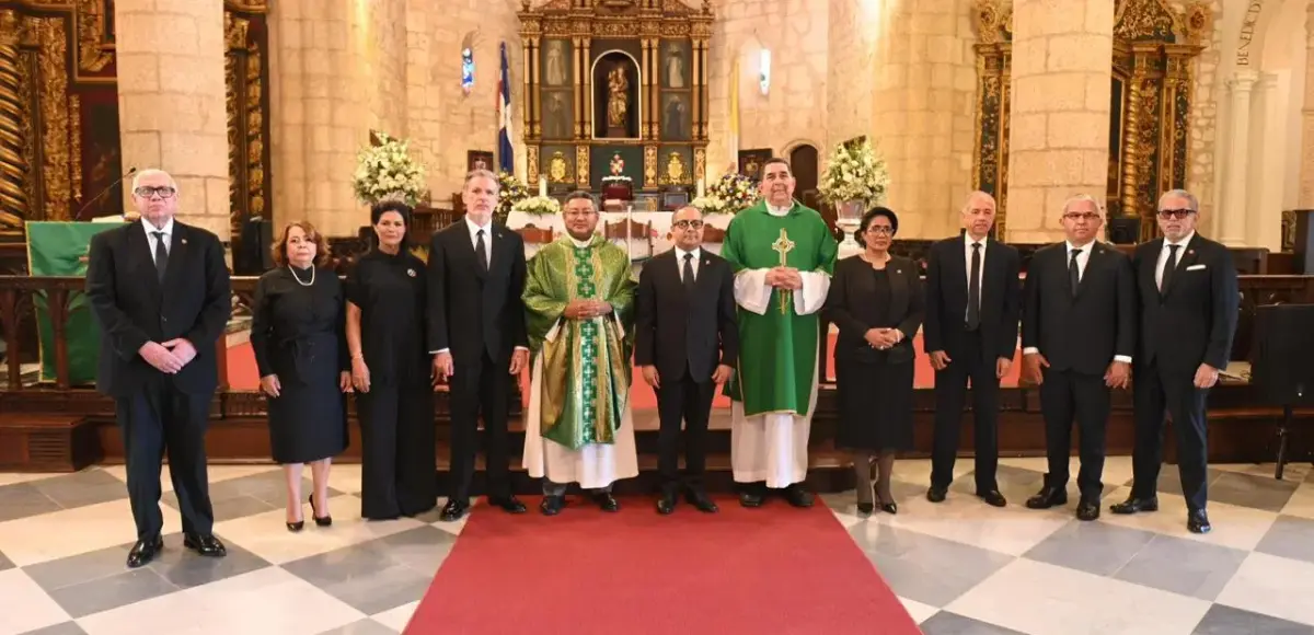 TC ofrece misa de acción de gracias por su decimocuarto aniversario