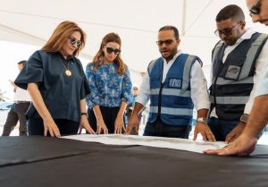 Carolina Mejía  supervisa construcción del Malecón Deportivo y del Paseo 30 de Mayo