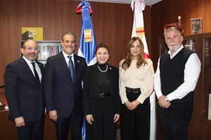 Carolina resalta labor de los dominicanos residentes en el exterior durante su visita a Japón