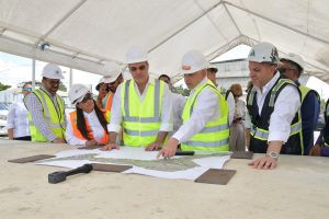 Presidente Abinader supervisa avances en la Circunvalación de Navarret que se inauguraría en agosto 2026