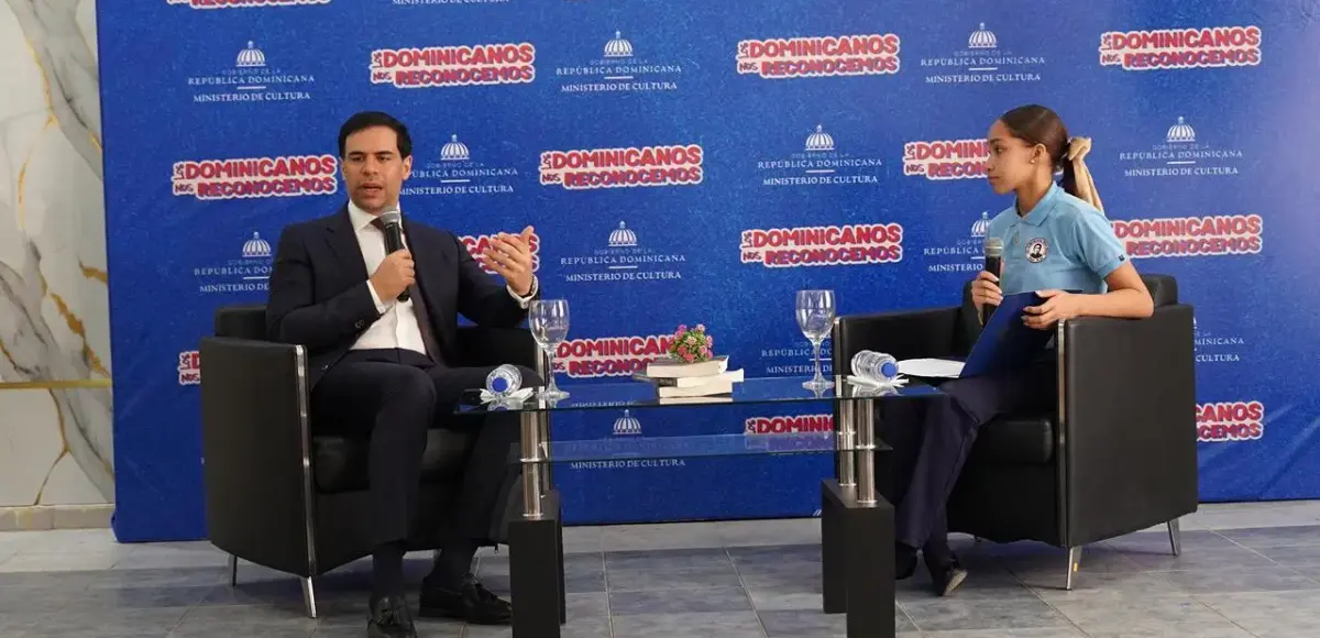 Roberto Ángel presenta campaña “Los dominicanos nos reconocemos” en Jimaní y Barahona