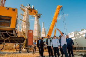 Paliza supervisa avances de Línea 3 del Teleférico SD