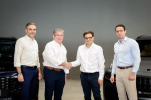 Dominican Motors apuesta por escala, experiencia y nuevas audiencias en alianza estratégica con Auto Haus
