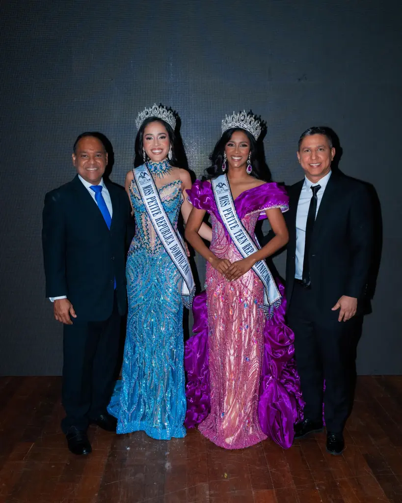 Samira de la Cruz y Ashley Joga se coronan como Miss Petite Teen & Miss Petite República Dominicana 2026