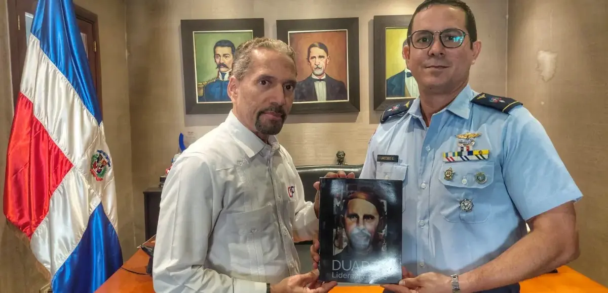 Estratega comunicacional y militar que enorgullece la sociedad dominicana