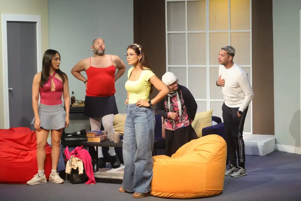Obra “Mi Mujer es el Plomero” regresa en abril al Teatro Nacional