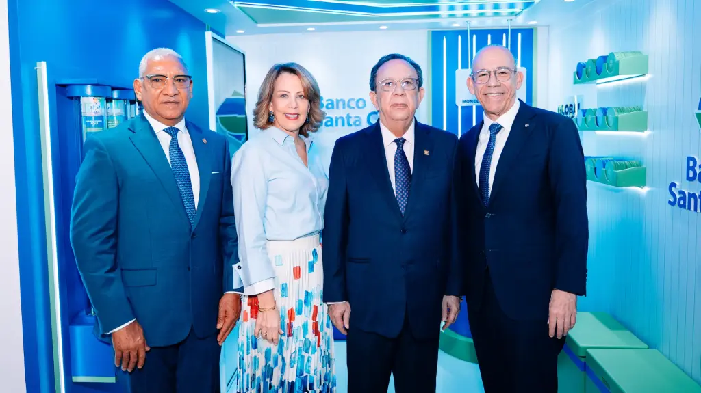 Banco Santa Cruz fomenta la cultura del ahorro en la Semana Económica y Financiera 2026