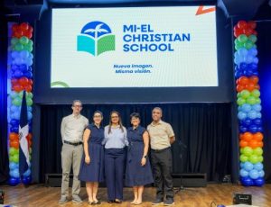 MI-EL Christian School presenta nueva identidad institucional en su 25 aniversario