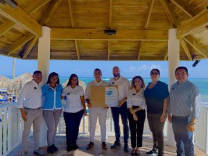 Grand Sirenis Punta Cana renueva Bandera Azul por 10 años consecutivos