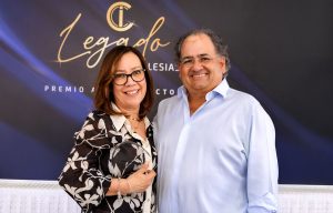 César Iglesias celebra su ‘Legado’ y reconoce 40 años de servicio Ana Feliz Cordero