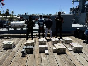 Incautan 261 paquetes de cocaína en Baní