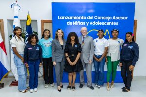 Ministerio de la Mujer y Plan lanzan consejo asesor de niñas y adolescentes