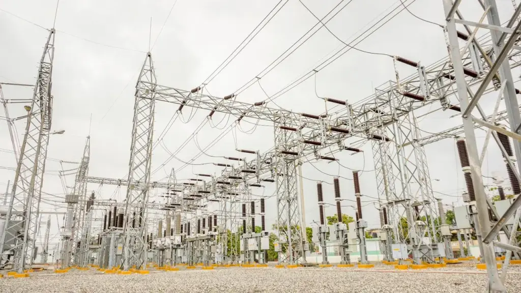 CUED destaca que las EDE invierten RD$1,488 millones en mejoría de calidad y estabilidad del servicio de electricidad