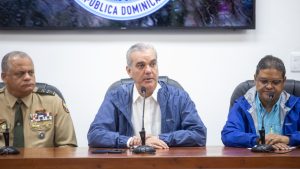Presidente Abinader dispone medidas en auxilio de familias afectadas por fuertes lluvias en el país