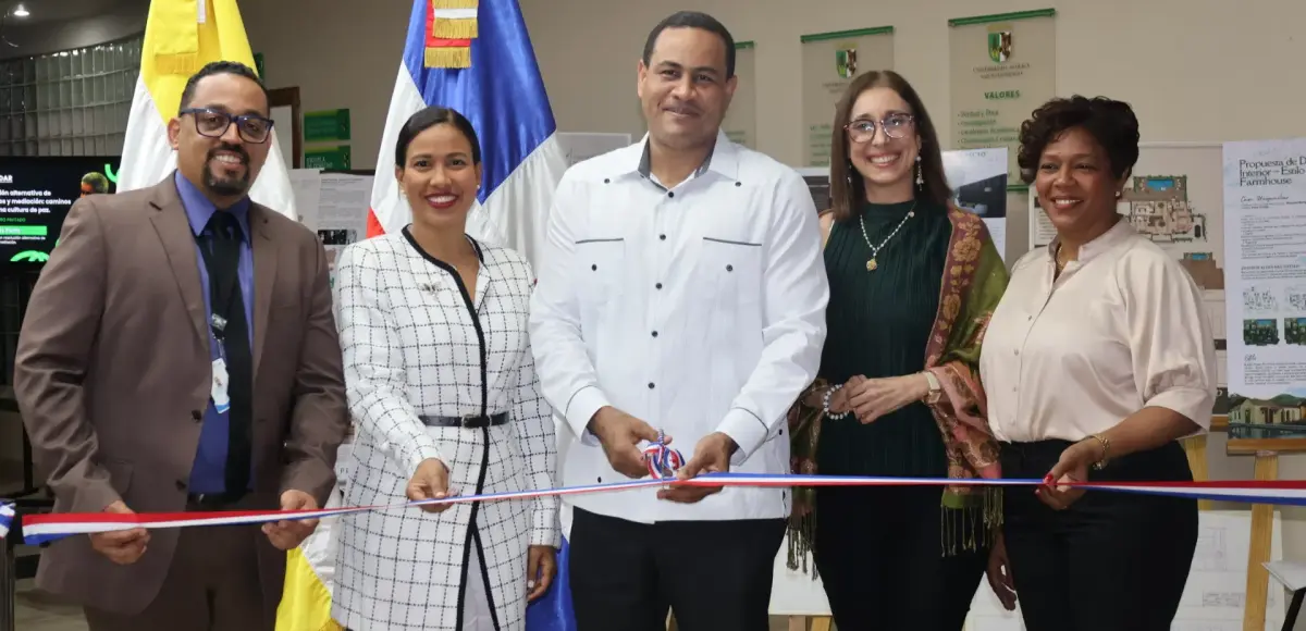 UCSD inaugura tercera edición de la exposición de artes visuales “Travesías Creativas de la Imaginación”